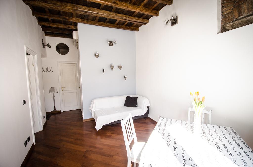 Scent Of Trastevere Рим Номер фото